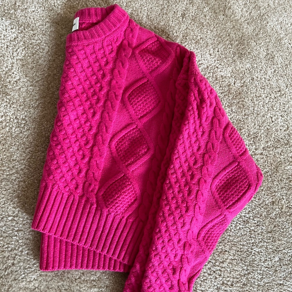 Aritzia SUNDAY BEST cropped pink cableknit sweater in bright pink in merino wool